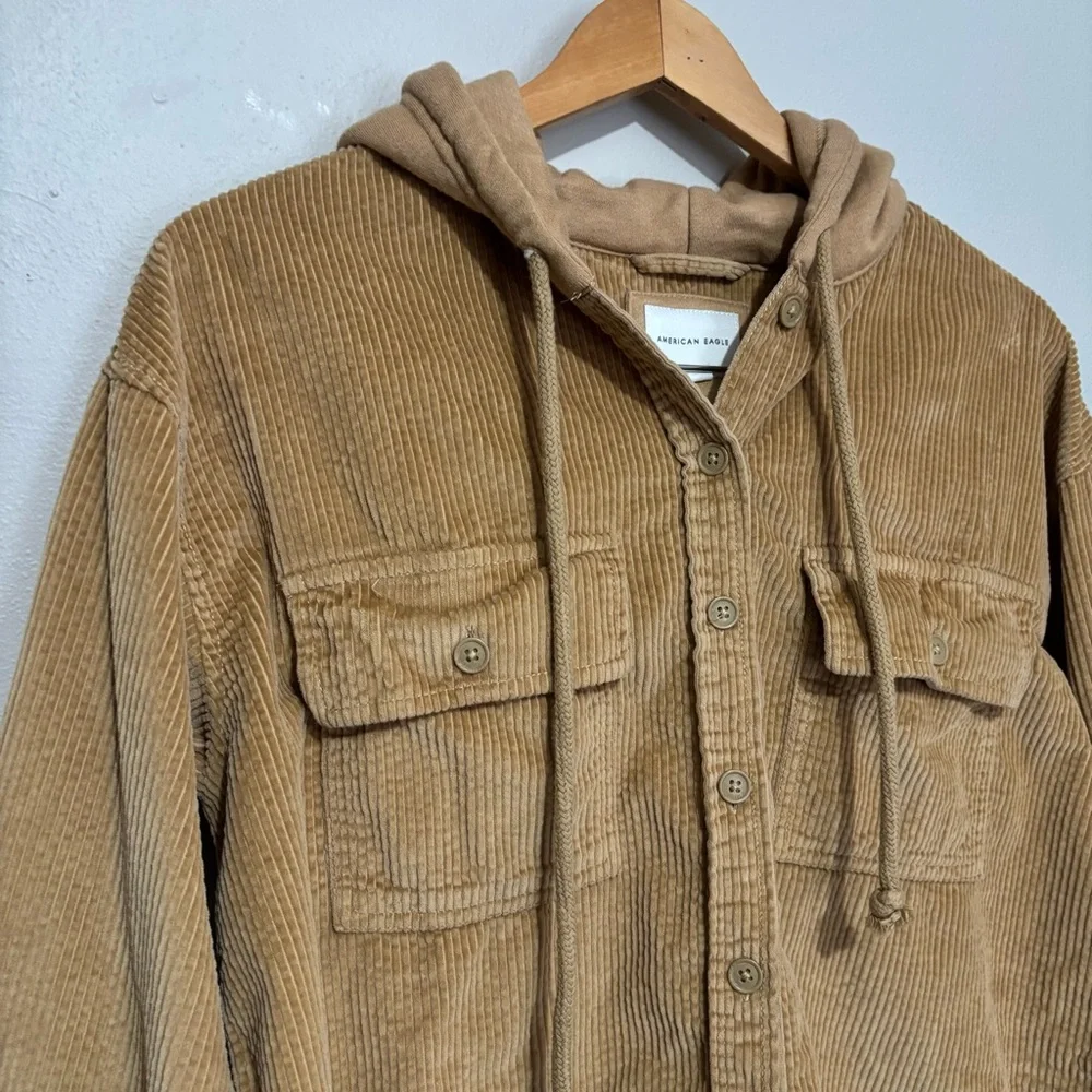 American Eagle Cropped Corduroy Button-Up Hooded Shirt Jacket Size Medium - Picture 10 of 13